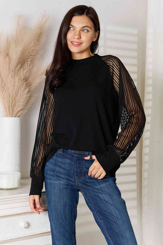 Round-neck Raglan Sleeve Blouse